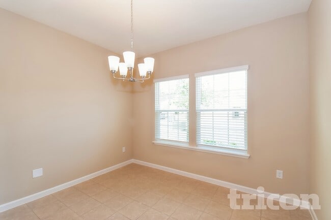 Building Photo - 10148 Pavnes Creek Dr