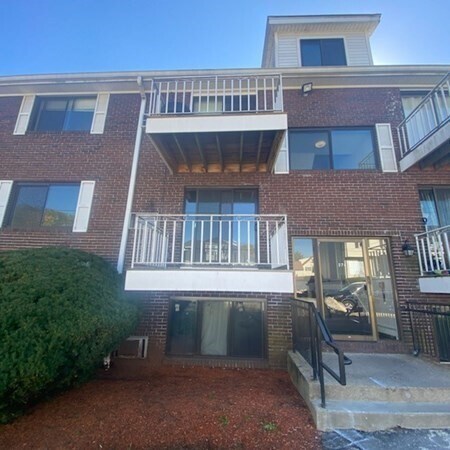 Building Photo - 274 E Haverhill St