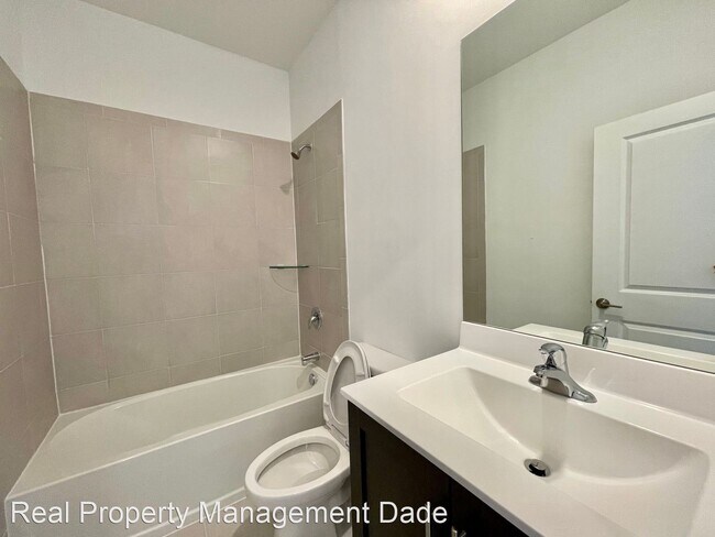 Building Photo - 3 br, 2.5 bath House - 14761 SW 181 Ter