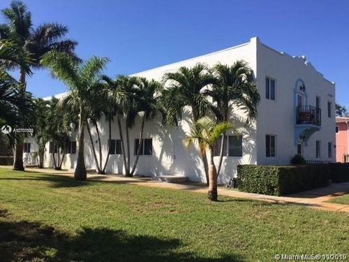 Foto del edificio - 11530 Griffing Blvd