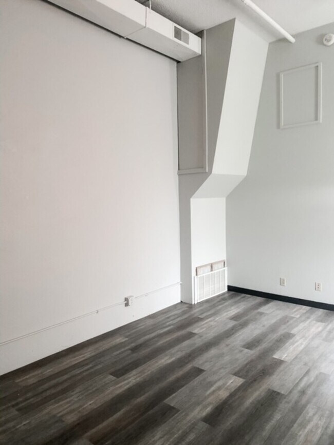 Foto del edificio - 170 E 3rd