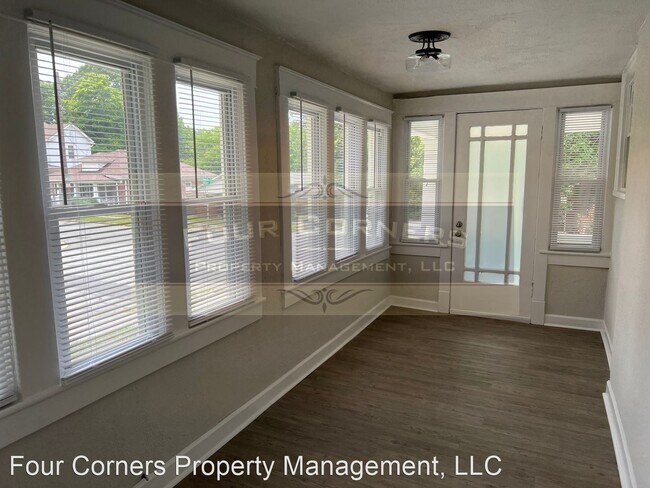 Foto del edificio - 4 br, 3 bath House - 400 Beech St