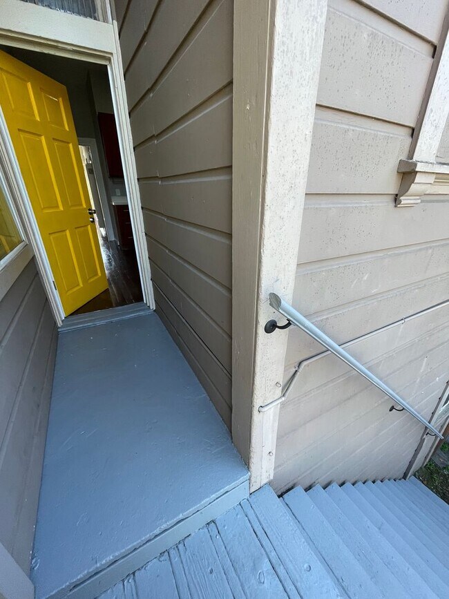 Foto del edificio - 1070 54th St