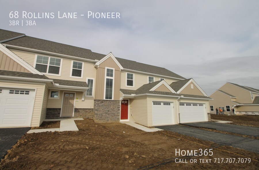 Primary Photo - Modern Floor Plan Townhome