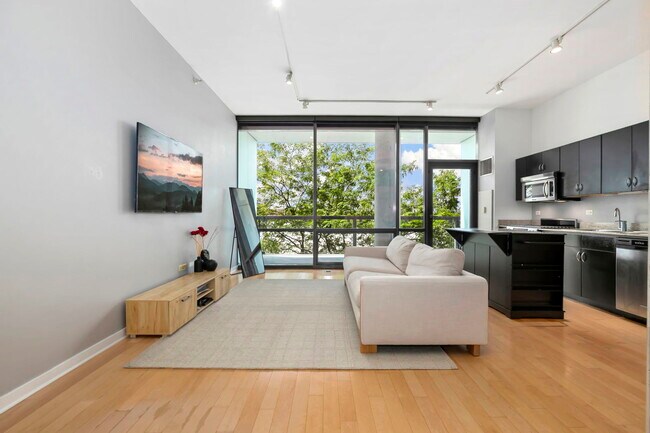 Foto del edificio - 860 W Blackhawk St