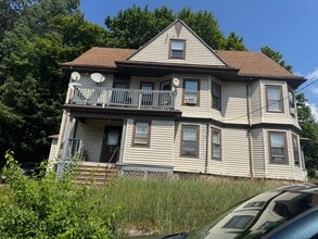 Building Photo - 281 Spring St