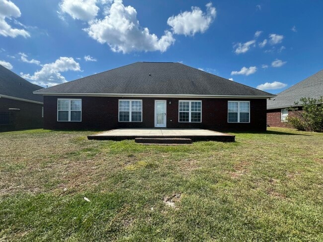 Building Photo - 2105 Harborview Dr