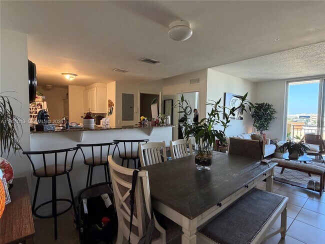 Foto del edificio - 215 SW 42nd Ave