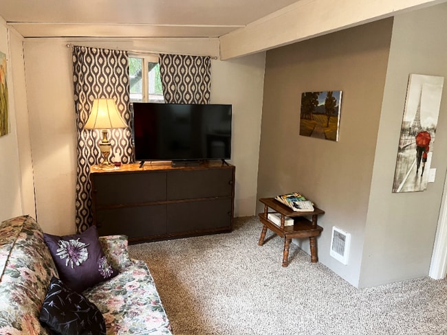 Photo - 4914 Anderbar Rd SE House