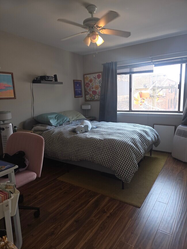 Foto del edificio - 611 W Patterson Ave