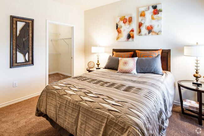 Colonial Grand at Onion Creek Apartments Austin, TX