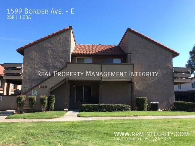 Building Photo - Windwood Condominium located in the beauti...