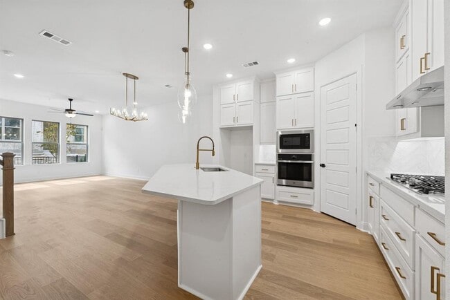 Foto del edificio - 4839 Fuller Ct