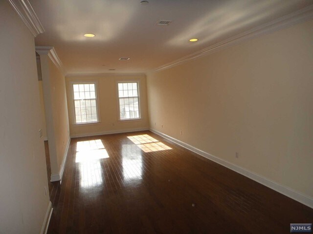 Foto del edificio - 180 Edgewater Rd