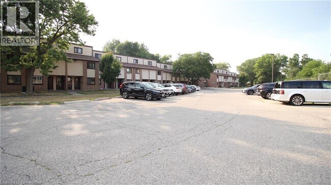 Building Photo - 1200 Courtland Ave E