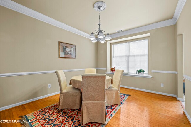 Foto del edificio - 58 Brownstone Rd