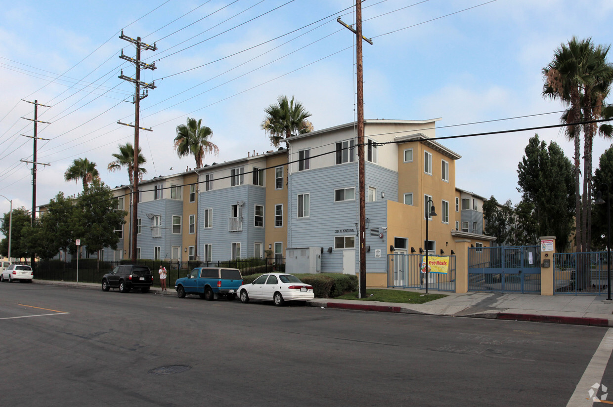 Primary Photo - Harbor View Place