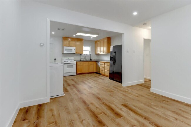 Foto del edificio - 646 N 15th St