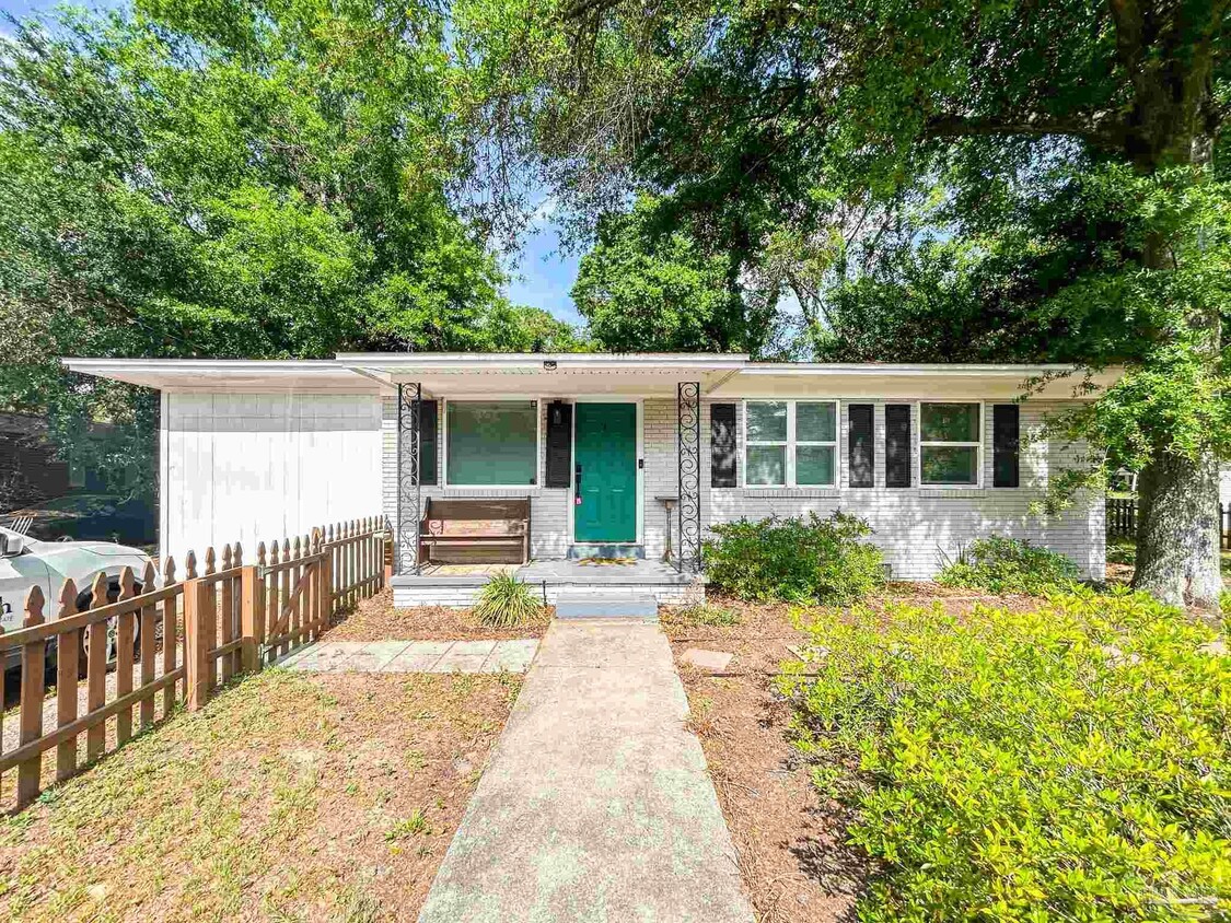 Primary Photo - 3504 N 9th Ave