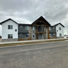 Building Photo - 201 E Ross Ave