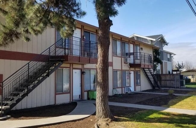 Foto del edificio - 4538 E Hamilton Ave