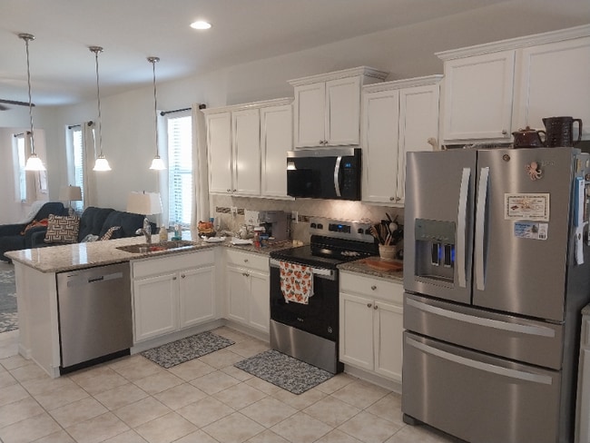 Building Photo - 6004 Sweet Birch Dr