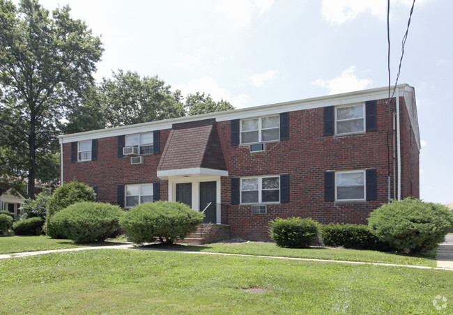 Matawan Village Apartments Apartments - 119 Morristown Rd Matawan, NJ ...