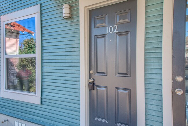 Building Photo - 114 Jacobs Street
