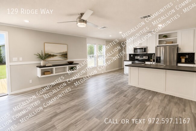 Foto del edificio - 129 Ridgeway Dr