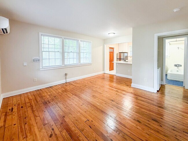 Building Photo - 0967 - Highland Pines