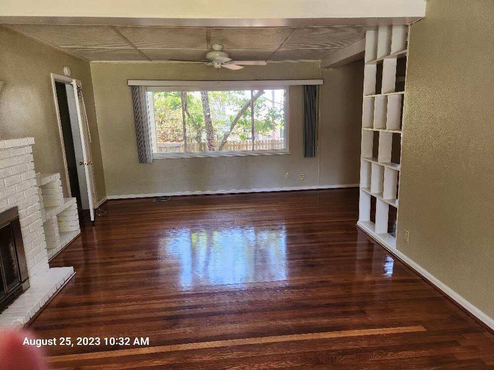 Foto principal - 531 E Miracle Strip Pkwy