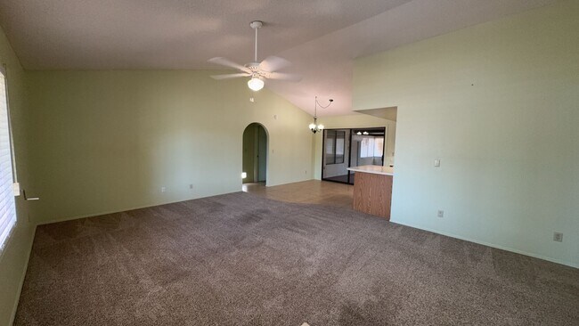 Foto del edificio - 1530 Leisure World
