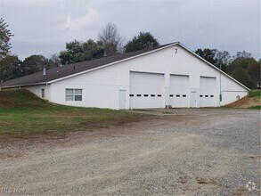 Building Photo - 15663 Lashley Rd