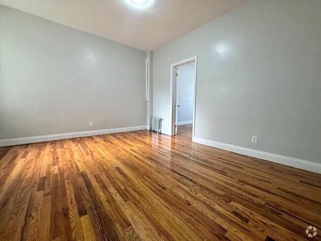 Building Photo - 574 W 161st St