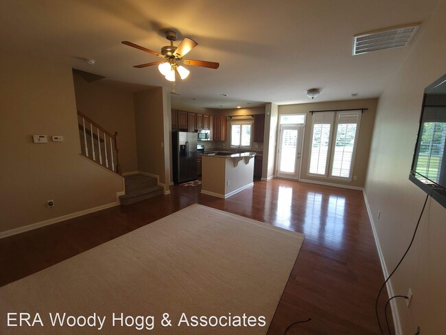 Building Photo - 3 br, 2.5 bath House - 8105 Barrowden Ct
