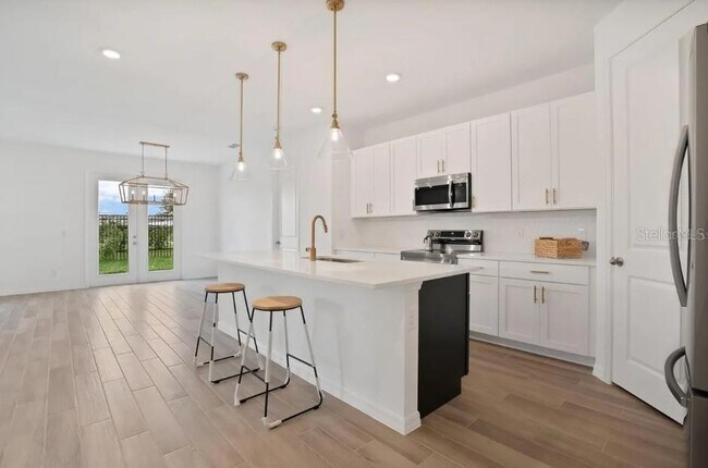 Foto del edificio - 2034 Derwent Dr