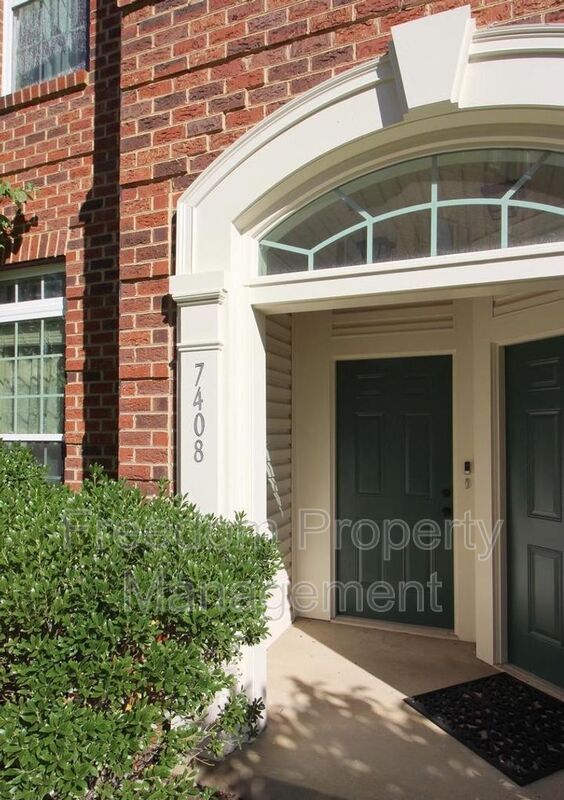 Foto del edificio - 7408 Brunson Cir