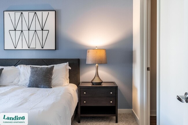 Foto del edificio - 1225 Utica Dr