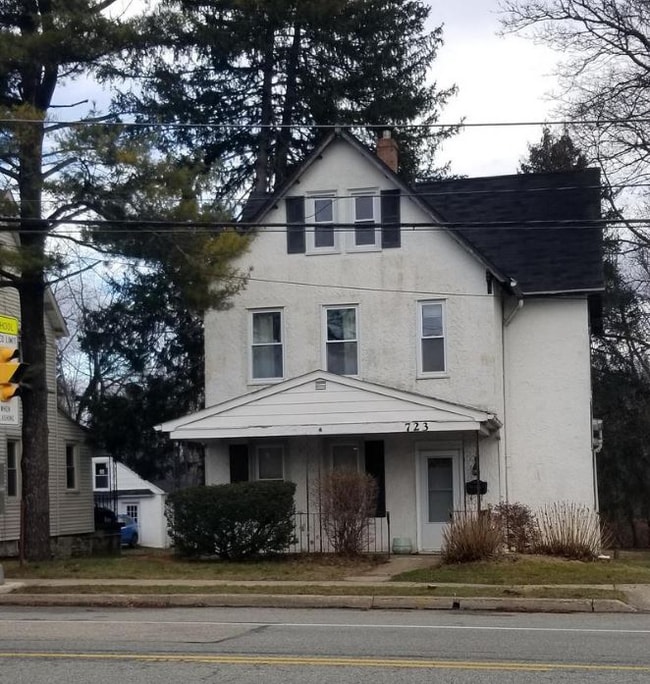 Photo - 723 Limekiln Pike House