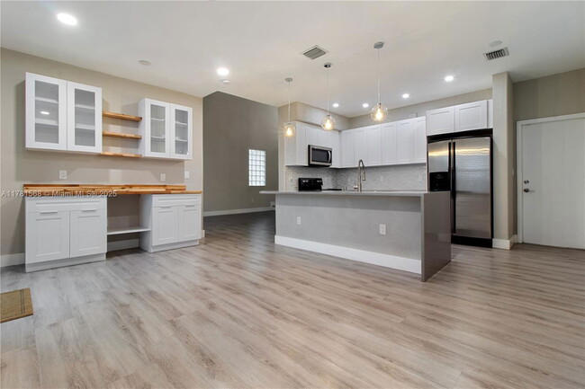 Foto del edificio - 17116 SW 39th Ct