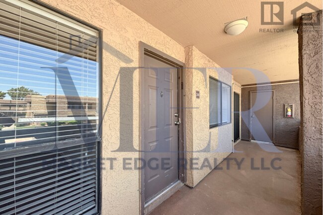 Foto del edificio - 2Bed/2Bath Apt at Greenway/35th Ave! Move-In Ready on 08/06/2026!