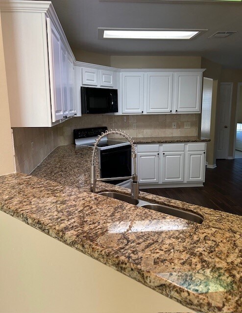 Foto del edificio - 19711 Morning Glory Terrace Ct