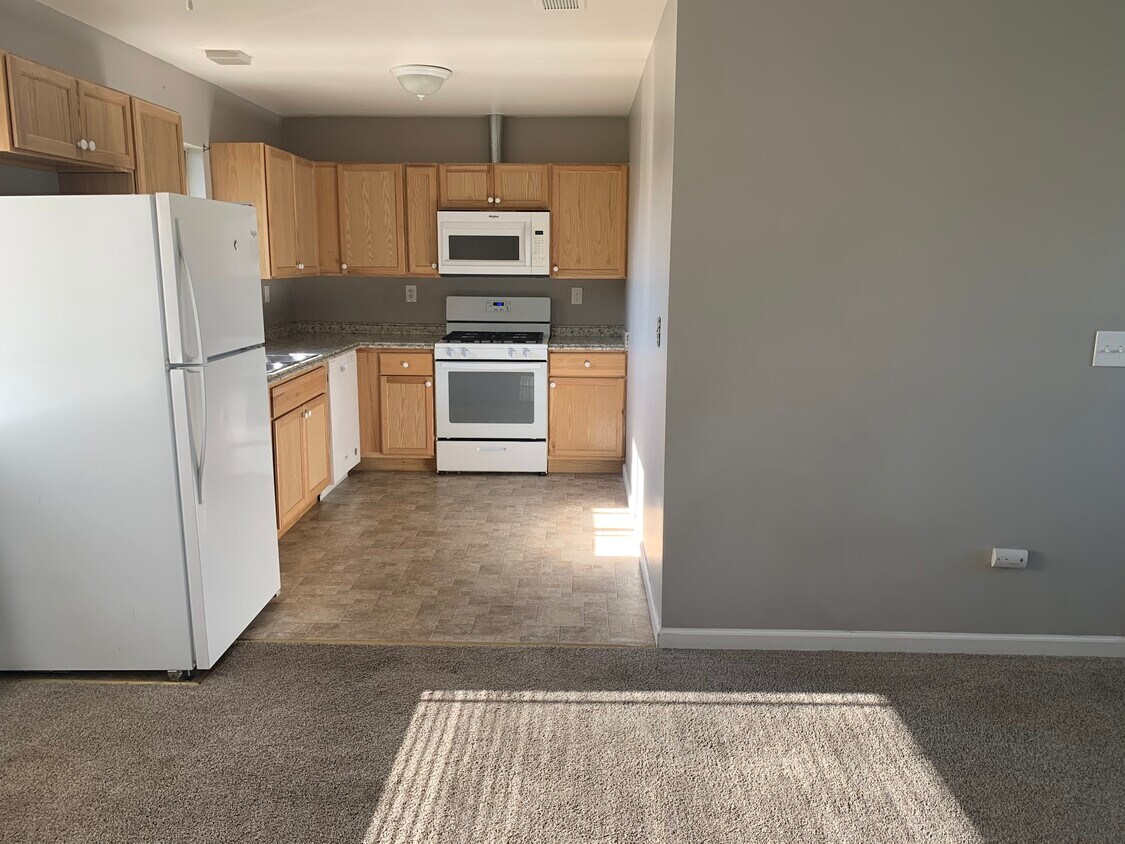 Kitchen living space - 8030 El Camino Real