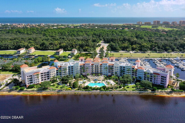 Foto del edificio - 102 Yacht Harbor Dr