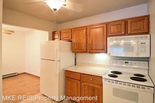 Building Photo - 7820 W Leon Ter