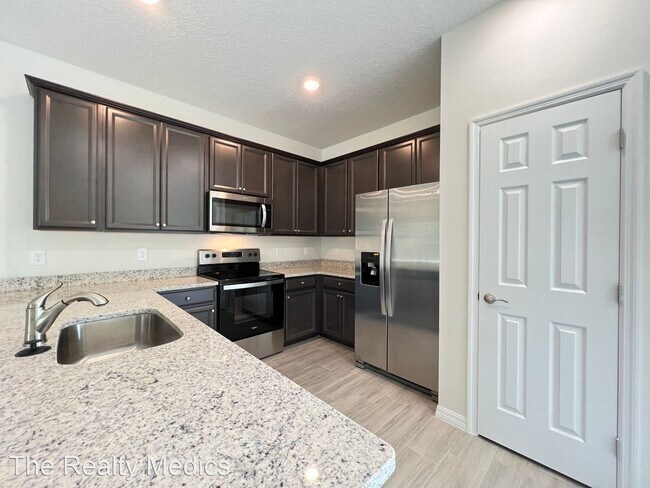 Foto del edificio - 3 br, 2 bath House - 1351 Washburn St SE