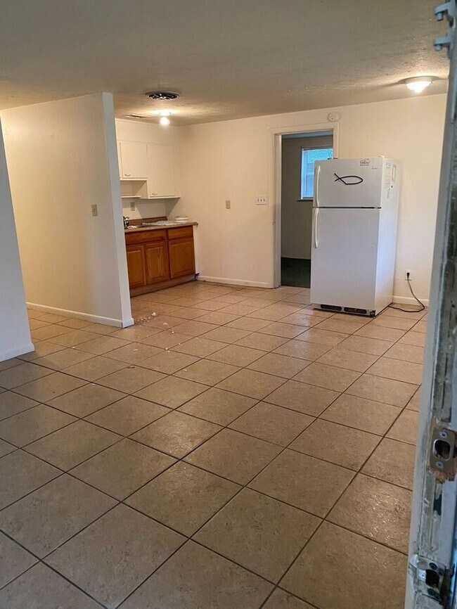 Building Photo - 3/1 in Woodland Acres in Arlington!
