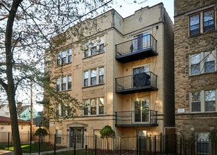 Building Photo - 5016 N Harding Ave