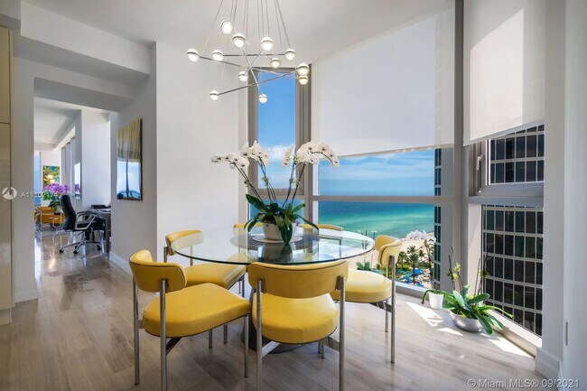 Building Photo - 17749 Collins Ave