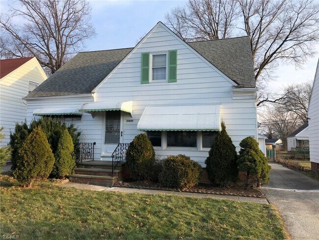 Building Photo - 23820 Puritan Ave